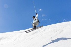 开云 官网 入口-东亚杯中国队惨败 球迷建议加强心理辅导，中国队东亚杯冠军